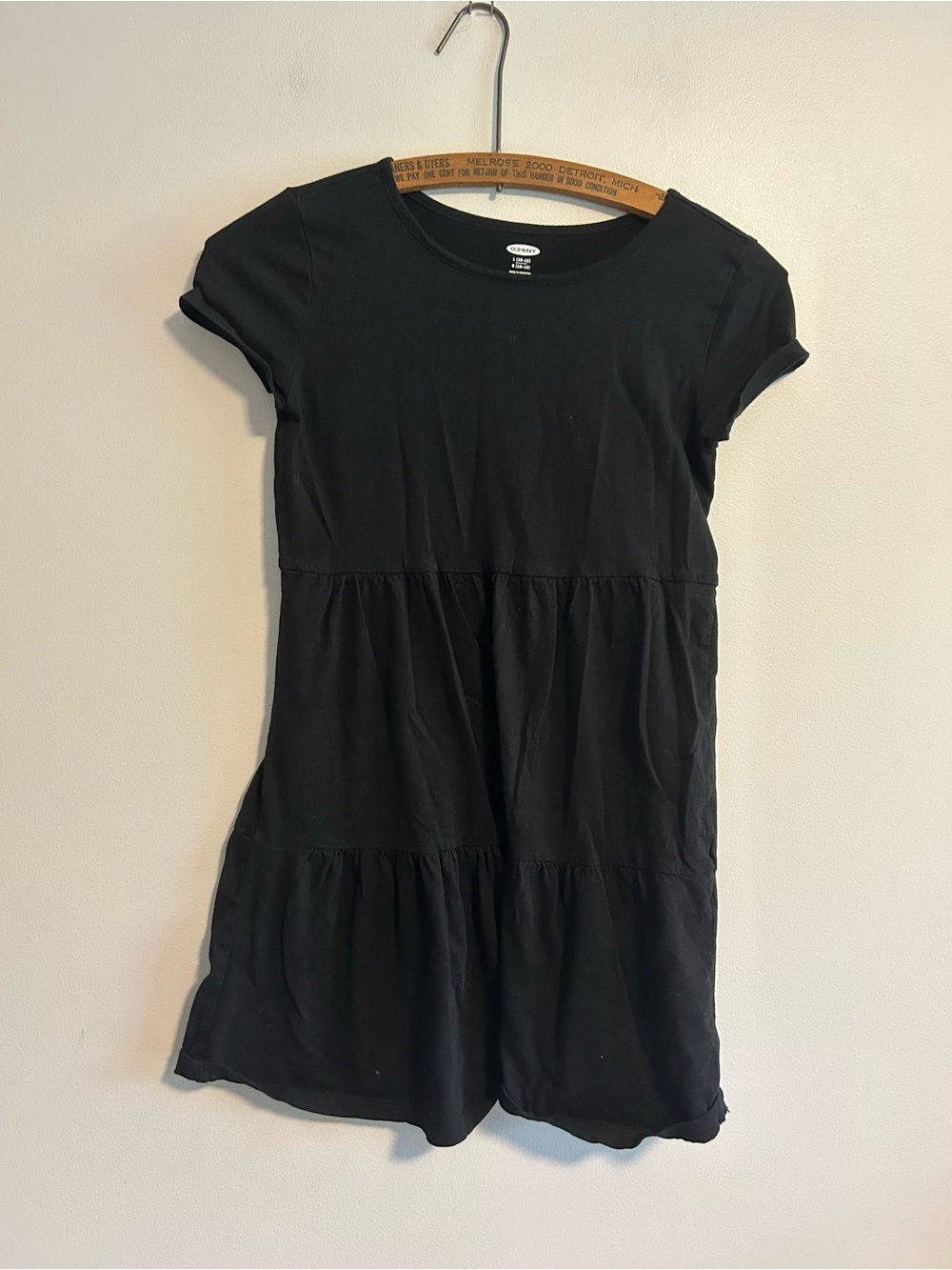Old navy girls 10/12 Black Tiered Short-Sleeve Dress